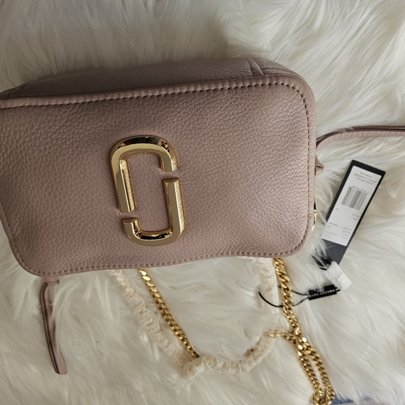 The Glam Shot 21 Camera Chain Crossbody Bag - Picture 8 of 9